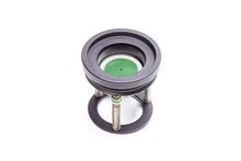 Load image into Gallery viewer, Radium Engineering Dry Break 1.5in Female Vented