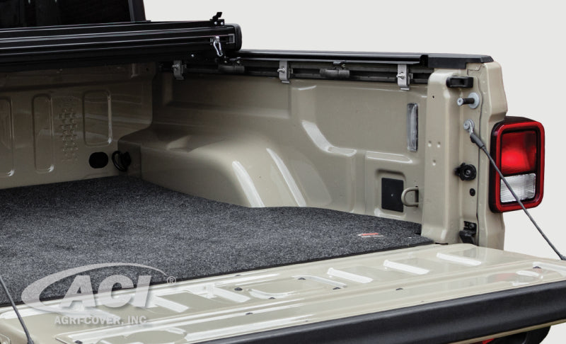Access 20-22 Jeep Gladiator 5ft Bed (w/ Trail Rail) Lorado Roll-Up Cover