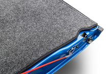 Load image into Gallery viewer, Photo - Close Up