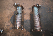 Load image into Gallery viewer, Chevrolet Corvette C8 Valved Sport Exhaust System