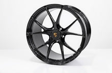 Load image into Gallery viewer, Vossen X Champion RS74 22X10.5 / ET30 / 5X130 / Gloss Black Wheel / Macan - Front