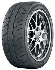 Yokohama Advan Neova AD09 Tire - 255/40R18 99W XL