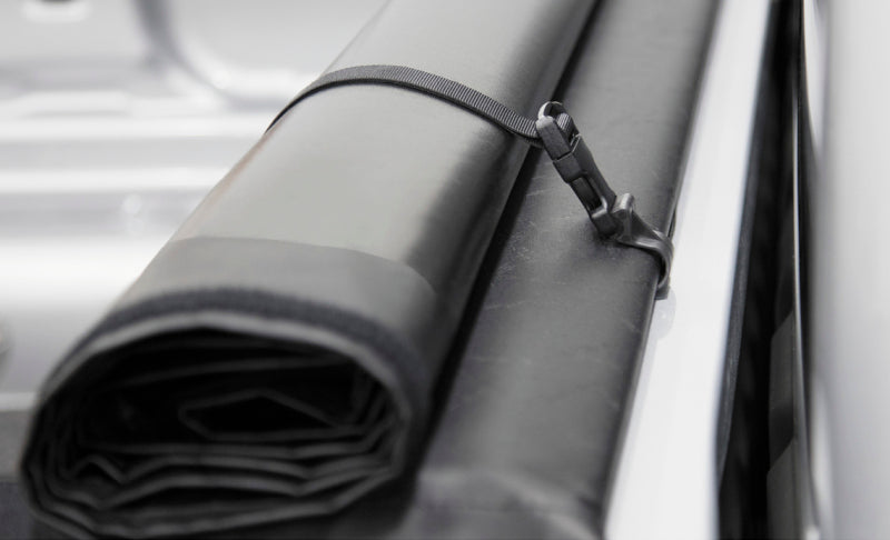 Access 20-22 Jeep Gladiator 5ft Bed (w/ Trail Rail) Lorado Roll-Up Cover