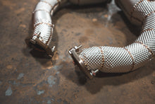 Load image into Gallery viewer, Lamborghini Urus / Audi RSQ8 Free Flow Race Front Pipes