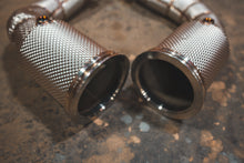 Load image into Gallery viewer, Lamborghini Urus / Audi RSQ8 Free Flow Race Front Pipes
