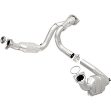 Load image into Gallery viewer, MagnaFlow Direct Fit Catalytic Converter 07-08 Escalade 6.2 Driver Side OEM