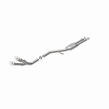 Load image into Gallery viewer, MagnaFlow Direct Fit Catalytic Converter BMW 86 91