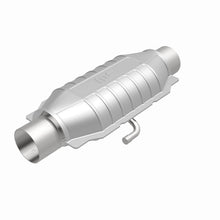 Load image into Gallery viewer, MagnaFlow Universal Catalytic Converter 2.5 inch T2 Rear