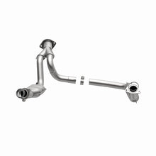 Load image into Gallery viewer, MagnaFlow Direct Fit Catalytic Converter 07-08 Escalade 6.2 Driver Side OEM