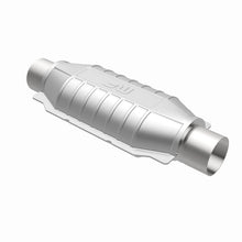 Load image into Gallery viewer, MagnaFlow Universal Catalytic Converter 2.5 inch T2 Rear