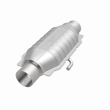 Load image into Gallery viewer, MagnaFlow Universal Catalytic Converter 2.5 inch T2 Rear